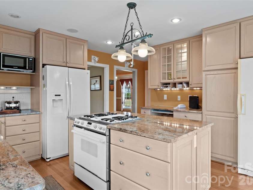1430 Messick Oaks Trail, Lewisville, NC 27023.  MLS# CAR4351342, YatesRealty ID 5899. 