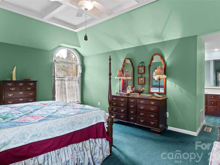 1430 Messick Oaks Trail, Lewisville, NC 27023.  MLS# CAR4351342, YatesRealty ID 5899. 