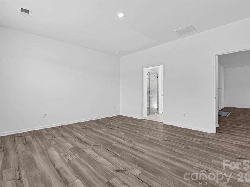 6431 Turkey Roost Way, Lancaster, SC 29720.  MLS# CAR4438710, YatesRealty ID 58997. 