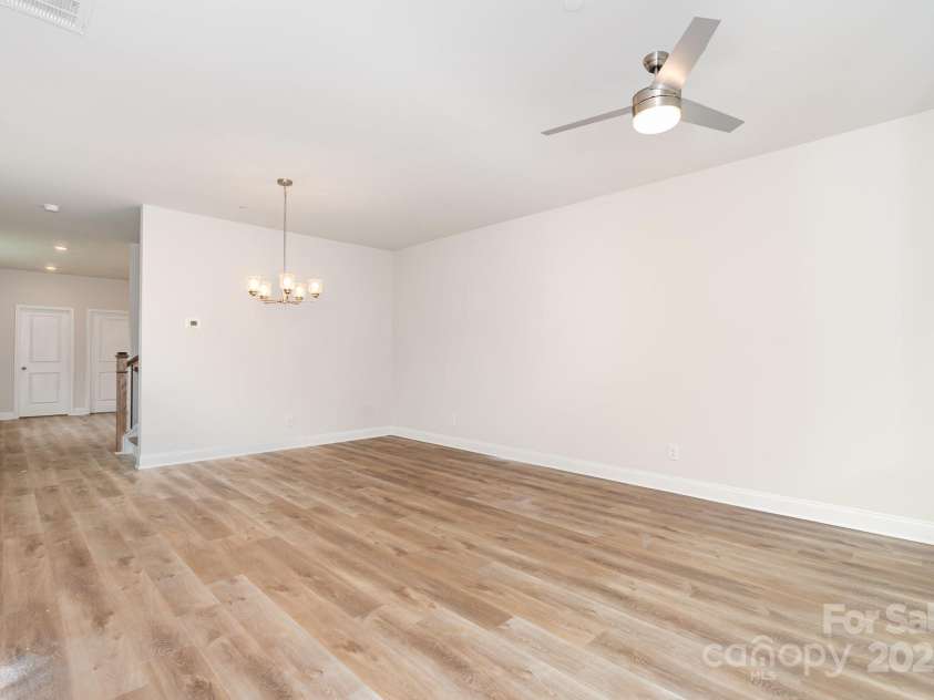 339 Gray Drive, Charlotte, NC 28213.  MLS# CAR4214778, YatesRealty ID 590. 