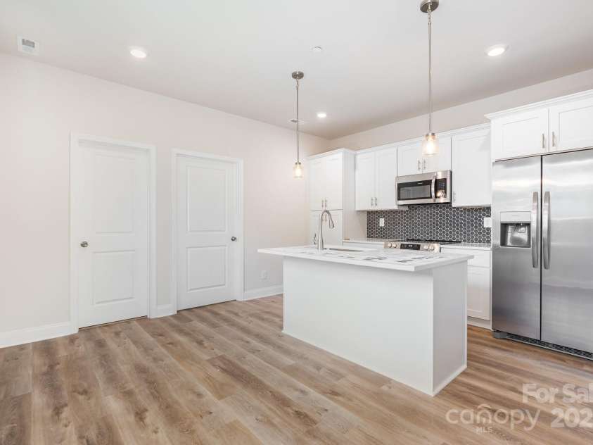 339 Gray Drive, Charlotte, NC 28213.  MLS# CAR4214778, YatesRealty ID 590. 