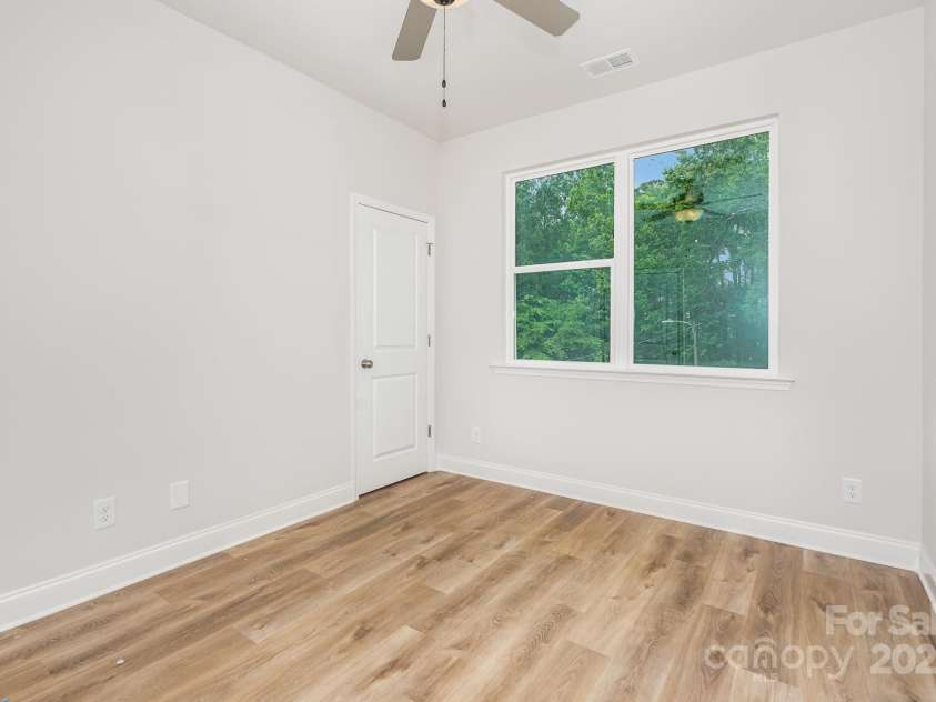 339 Gray Drive, Charlotte, NC 28213.  MLS# CAR4214778, YatesRealty ID 590. 