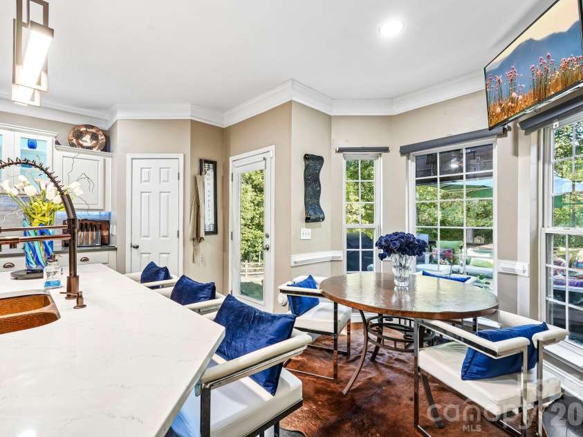 1679 Sanridge Wind Lane, Charlotte, NC 28262.  MLS# CAR4437498, YatesRealty ID 59003. 