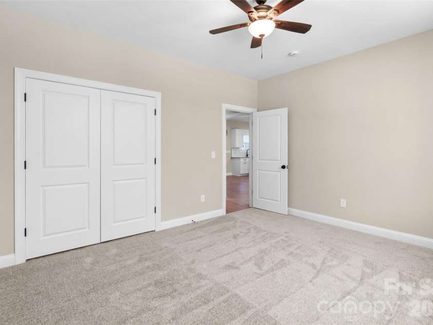 2208 University Drive, Lancaster, SC 29720.  MLS# CAR4437327, YatesRealty ID 59025. 