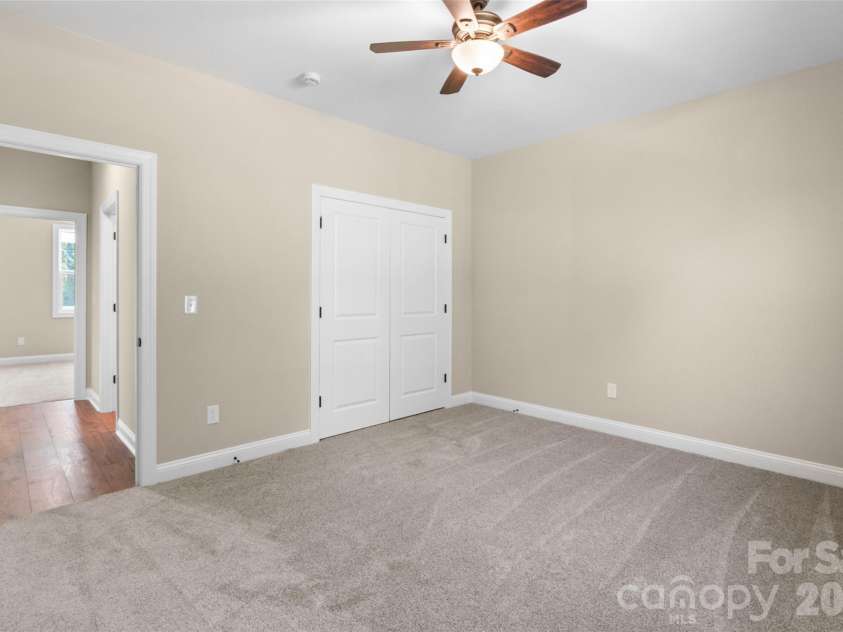2208 University Drive, Lancaster, SC 29720.  MLS# CAR4437327, YatesRealty ID 59025. 