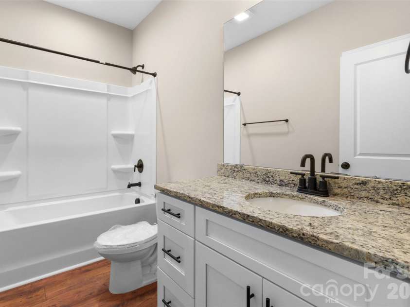 2208 University Drive, Lancaster, SC 29720.  MLS# CAR4437327, YatesRealty ID 59025. 