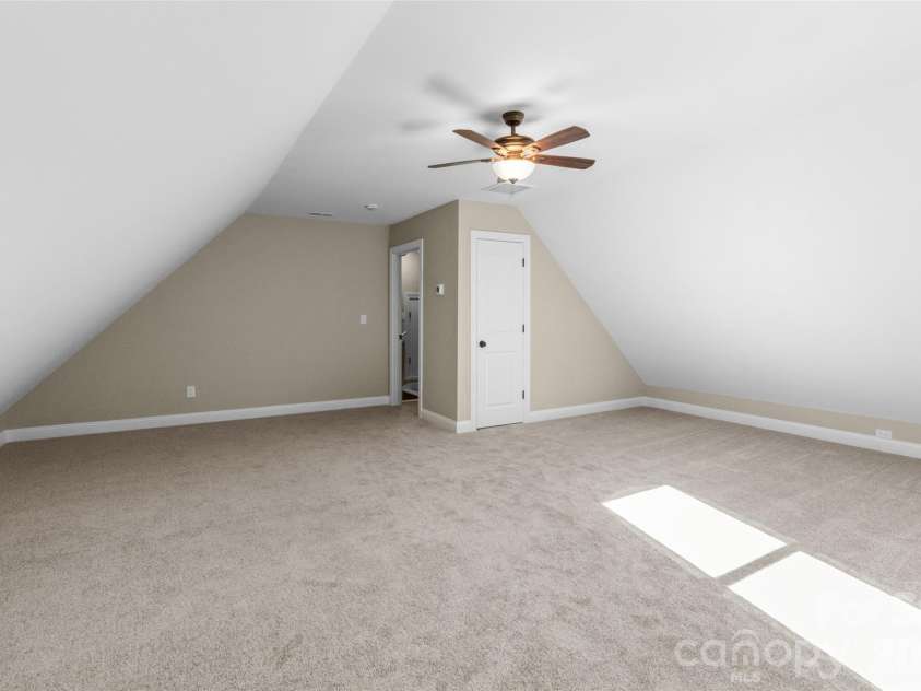 2208 University Drive, Lancaster, SC 29720.  MLS# CAR4437327, YatesRealty ID 59025. 