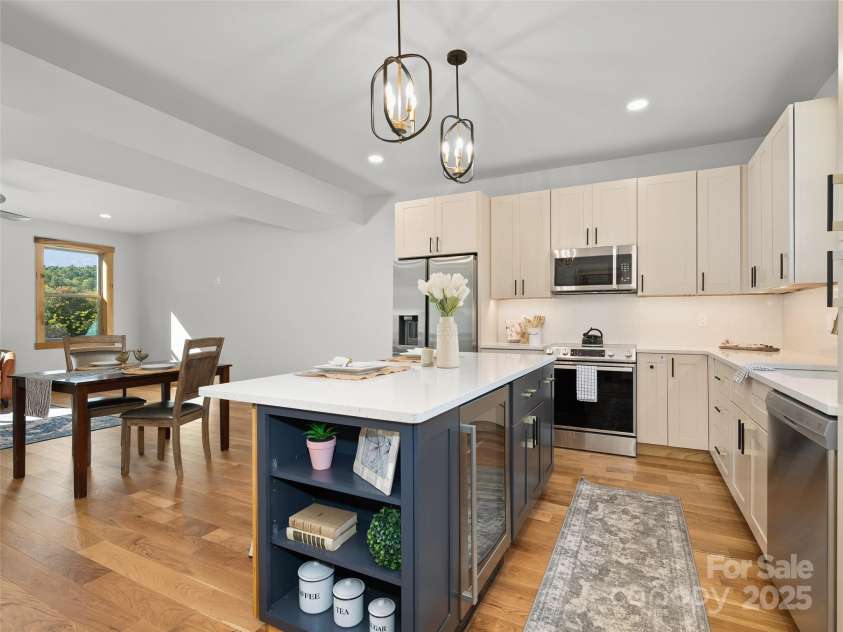 292 County Road, Waynesville, NC 28785.  MLS# CAR4237689, YatesRealty ID 5903. 