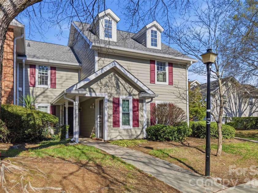 9400 Vicksburg Park Court, Charlotte, NC 28210.  MLS# CAR4345519, YatesRealty ID 5903. 