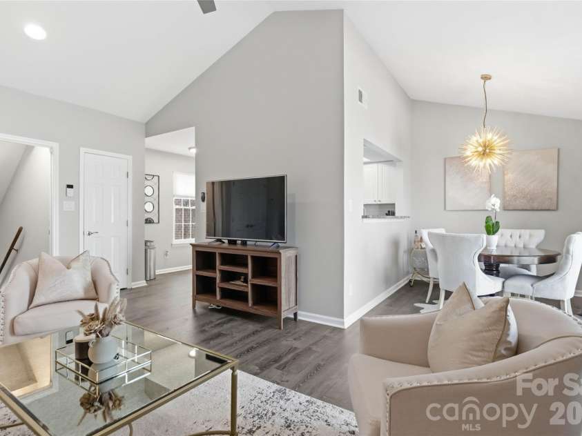 9400 Vicksburg Park Court, Charlotte, NC 28210.  MLS# CAR4345519, YatesRealty ID 5903. 
