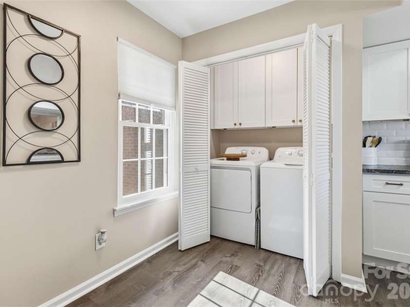 9400 Vicksburg Park Court, Charlotte, NC 28210.  MLS# CAR4345519, YatesRealty ID 5903. 