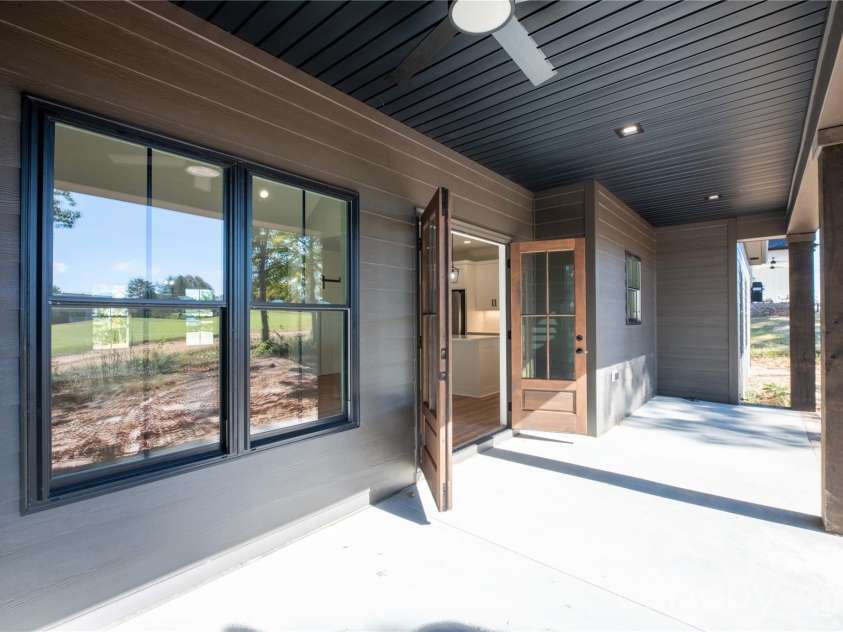 323 Falls Avenue, Granite Falls, NC 28630.  MLS# CAR4433145, YatesRealty ID 59037. 