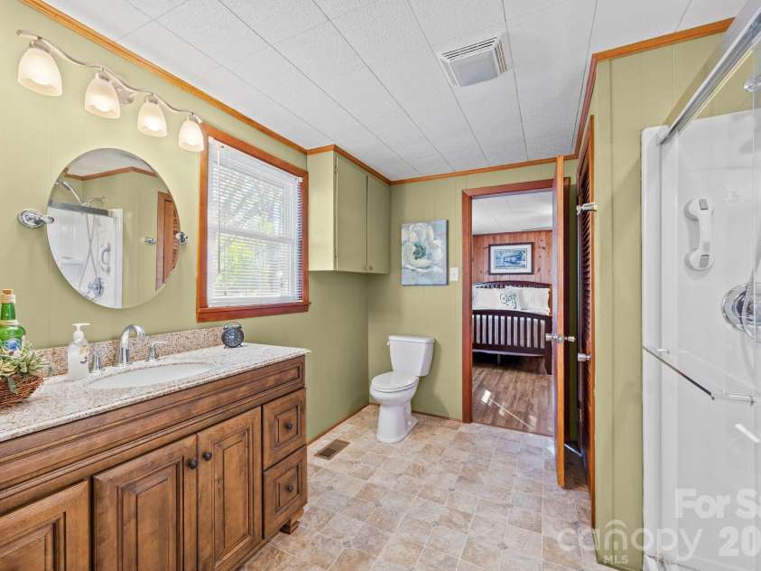 420 Sportsman Drive, Salisbury, NC 28146.  MLS# CAR4360765, YatesRealty ID 5904. 
