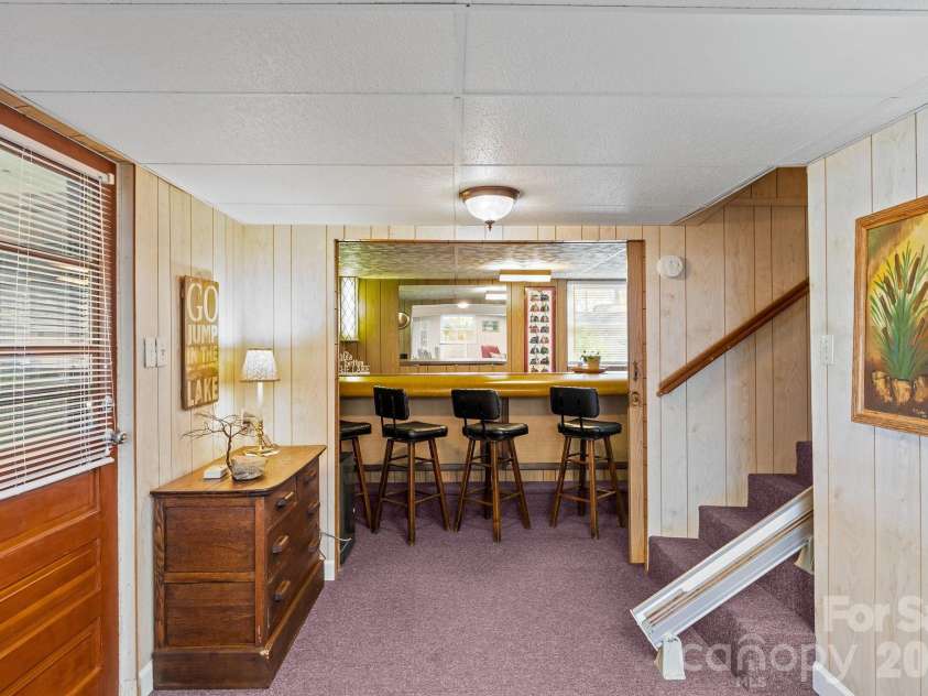 420 Sportsman Drive, Salisbury, NC 28146.  MLS# CAR4360765, YatesRealty ID 5904. 