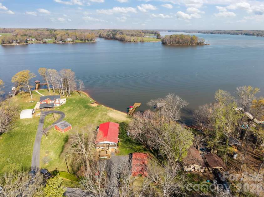 420 Sportsman Drive, Salisbury, NC 28146.  MLS# CAR4360765, YatesRealty ID 5904. 