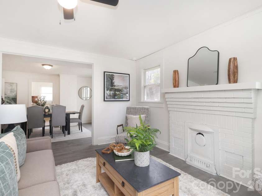 2809 Main Street, Kannapolis, NC 28081.  MLS# CAR4351482, YatesRealty ID 5905. 