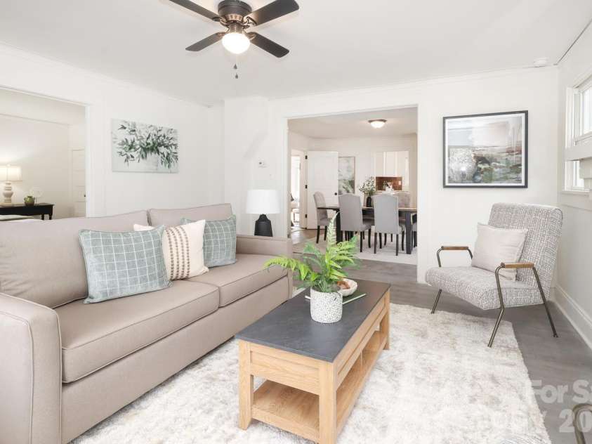 2809 Main Street, Kannapolis, NC 28081.  MLS# CAR4351482, YatesRealty ID 5905. 
