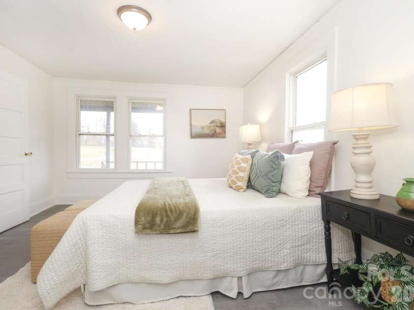 2809 Main Street, Kannapolis, NC 28081.  MLS# CAR4351482, YatesRealty ID 5905. 