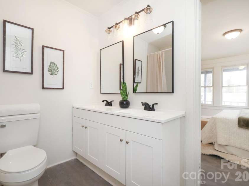 2809 Main Street, Kannapolis, NC 28081.  MLS# CAR4351482, YatesRealty ID 5905. 