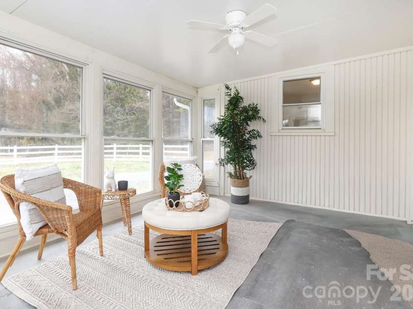 2809 Main Street, Kannapolis, NC 28081.  MLS# CAR4351482, YatesRealty ID 5905. 