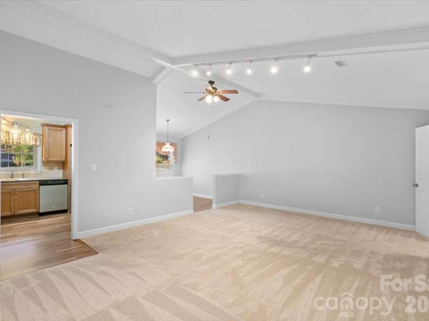 838 Silver Fox Drive, Concord, NC 28025.  MLS# CAR4432624, YatesRealty ID 59058. 