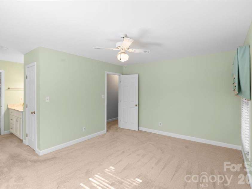 838 Silver Fox Drive, Concord, NC 28025.  MLS# CAR4432624, YatesRealty ID 59058. 