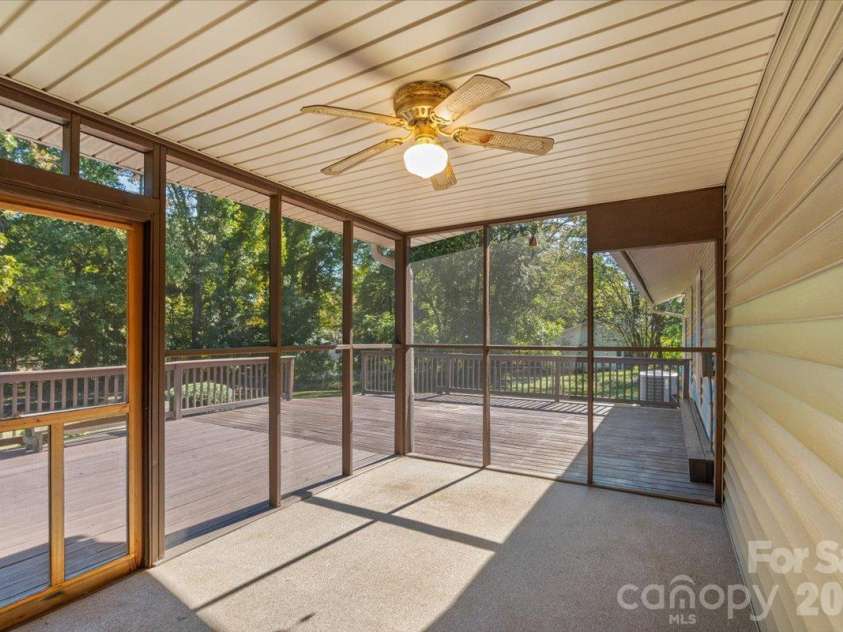 838 Silver Fox Drive, Concord, NC 28025.  MLS# CAR4432624, YatesRealty ID 59058. 