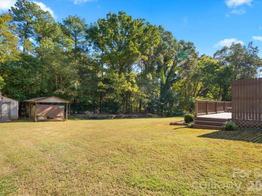 838 Silver Fox Drive, Concord, NC 28025.  MLS# CAR4432624, YatesRealty ID 59058. 