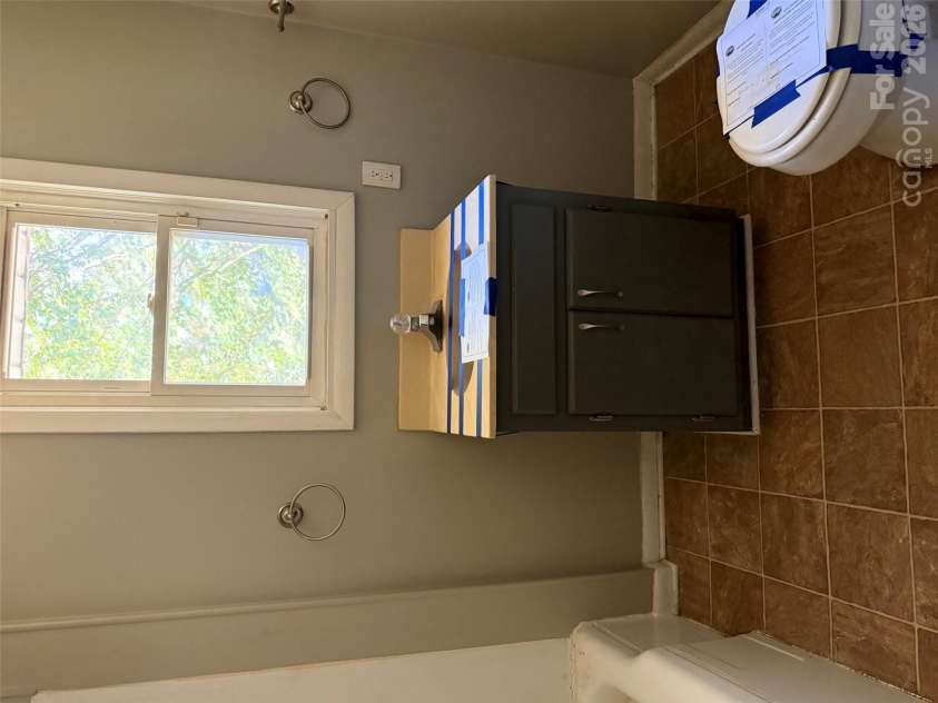 1205 Moss Avenue, Kannapolis, NC 28081.  MLS# CAR4438897, YatesRealty ID 59073. 