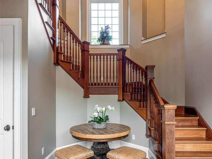413 Barrington Drive, Asheville, NC 28803.  MLS# CAR4295526, YatesRealty ID 5908. 