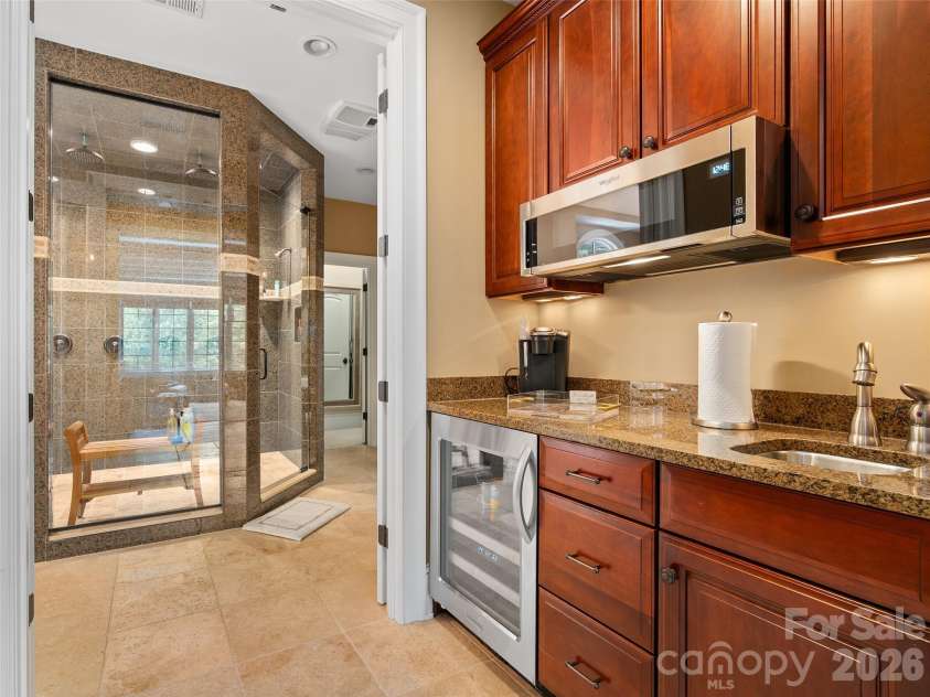 413 Barrington Drive, Asheville, NC 28803.  MLS# CAR4403842, YatesRealty ID 5908. 