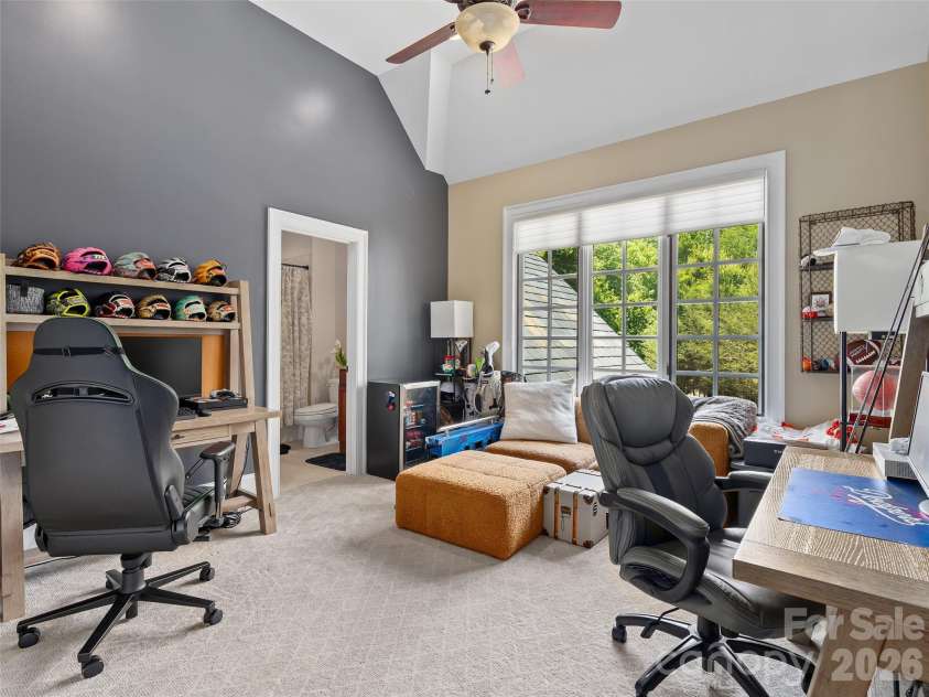 413 Barrington Drive, Asheville, NC 28803.  MLS# CAR4403842, YatesRealty ID 5908. 