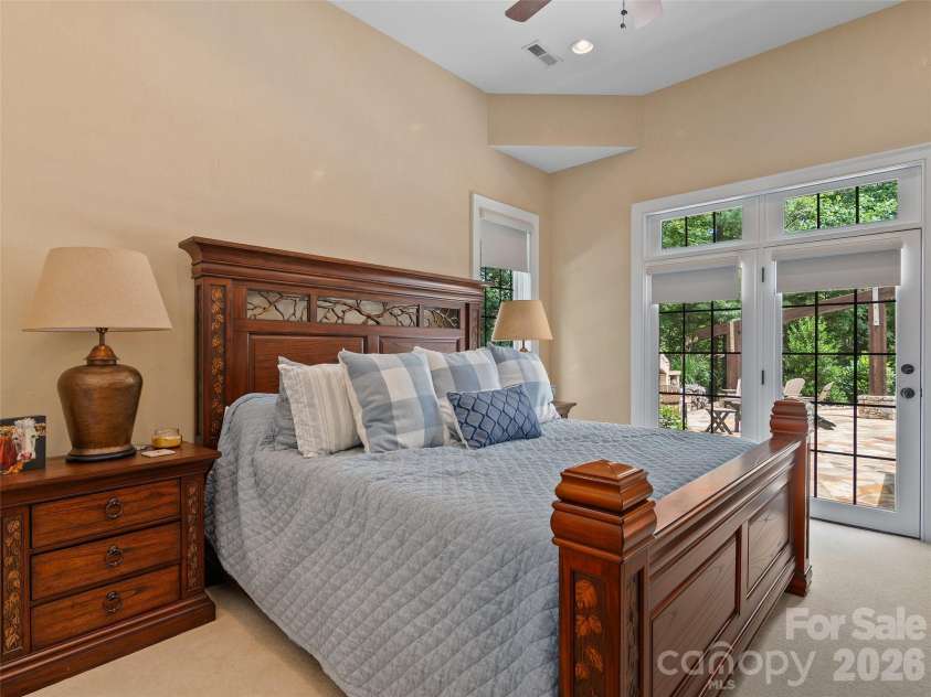 413 Barrington Drive, Asheville, NC 28803.  MLS# CAR4403842, YatesRealty ID 5908. 