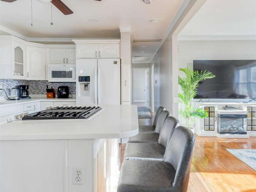 3117 Smith Farm Road, Matthews, NC 28104.  MLS# CAR4438902, YatesRealty ID 59081. 