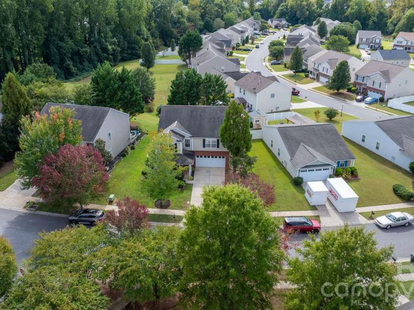 873 Willow Creek Drive, Gastonia, NC 28054.  MLS# CAR4438054, YatesRealty ID 59089. 