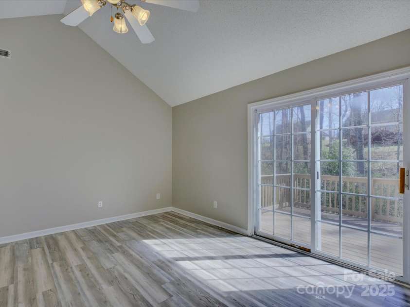 439 Berwick Drive, Rock Hill, SC 29730.  MLS# CAR4231286, YatesRealty ID 5909. 