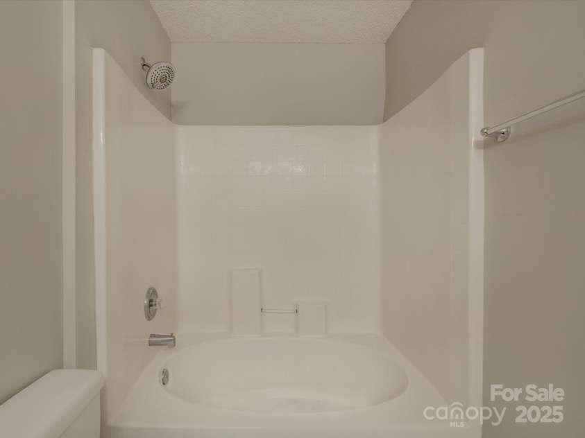 439 Berwick Drive, Rock Hill, SC 29730.  MLS# CAR4231286, YatesRealty ID 5909. 