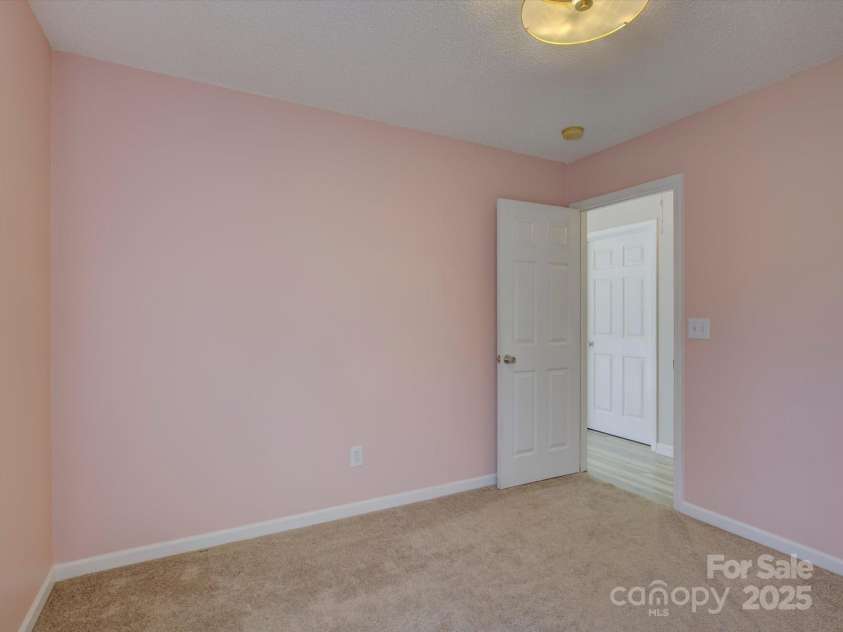 439 Berwick Drive, Rock Hill, SC 29730.  MLS# CAR4231286, YatesRealty ID 5909. 