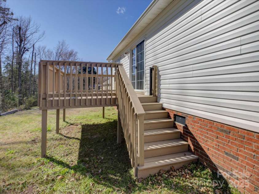 439 Berwick Drive, Rock Hill, SC 29730.  MLS# CAR4231286, YatesRealty ID 5909. 