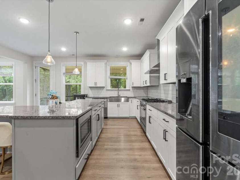 221 Burree Road, Clover, SC 29710.  MLS# CAR4340958, YatesRealty ID 5910. Kitchen