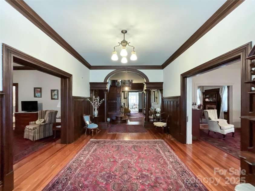 306 Main Street, Chesterfield, SC 29709.  MLS# CAR4244059, YatesRealty ID 5910. 