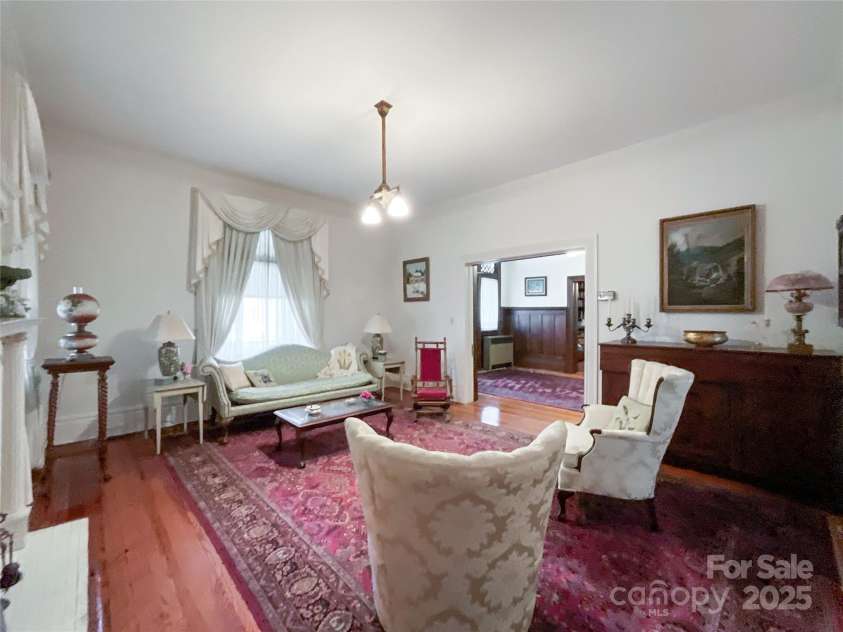 306 Main Street, Chesterfield, SC 29709.  MLS# CAR4244059, YatesRealty ID 5910. 