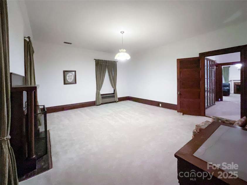 306 Main Street, Chesterfield, SC 29709.  MLS# CAR4244059, YatesRealty ID 5910. 