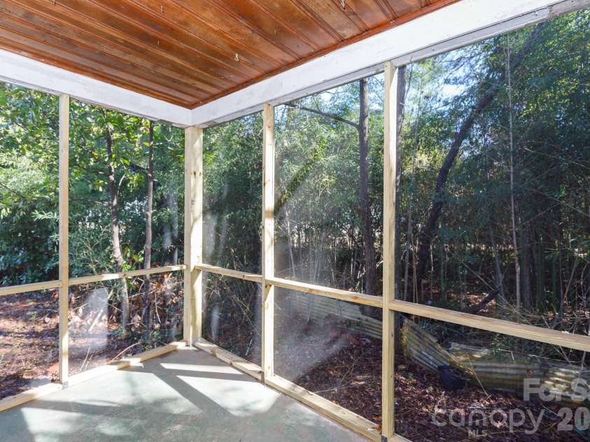723 Finley Road, Rock Hill, SC 29730.  MLS# CAR4346106, YatesRealty ID 5911. 