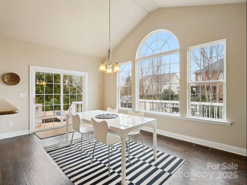 8509 Penton Place, Harrisburg, NC 28075.  MLS# CAR4216306, YatesRealty ID 5911. Breakfast Room