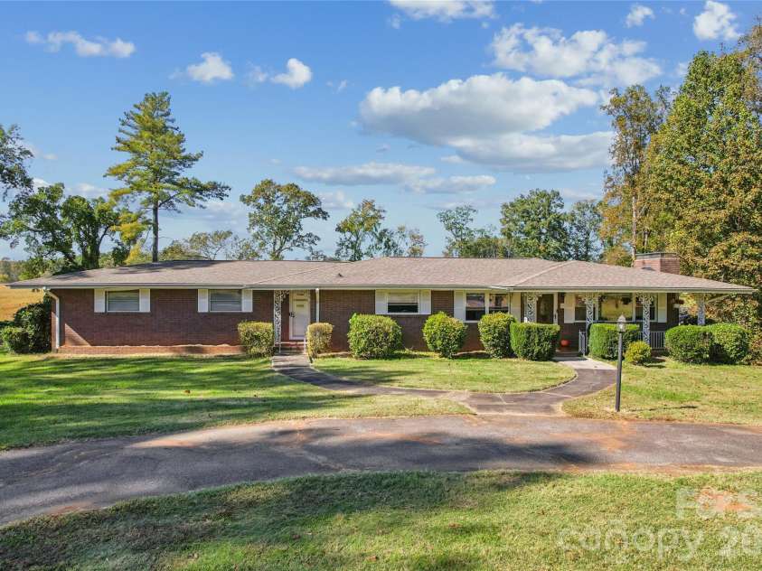 2820 Wright Avenue, Salisbury, NC 28147.  MLS# CAR4437953, YatesRealty ID 59141. 