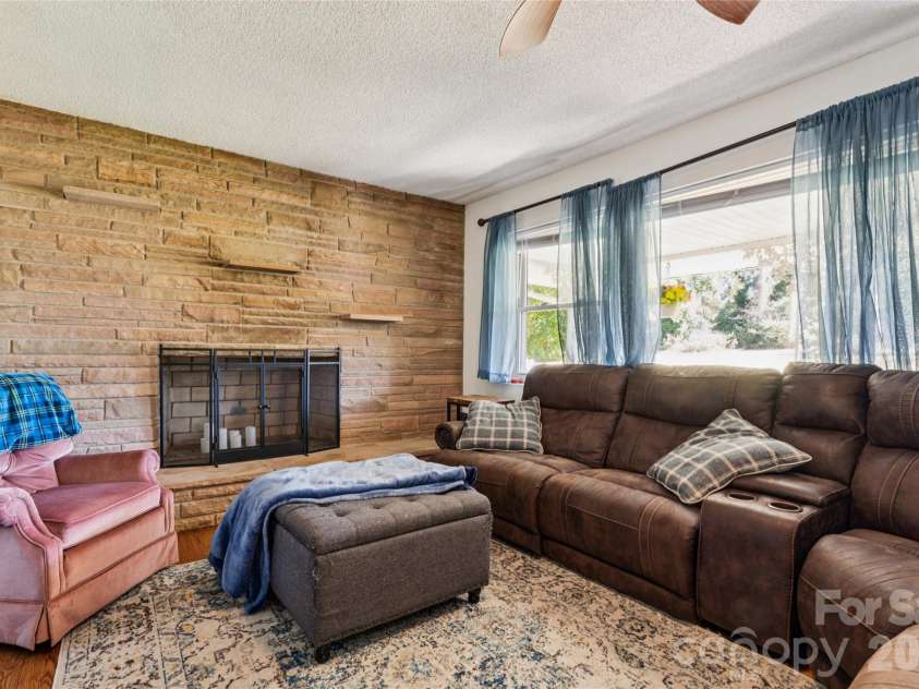 2820 Wright Avenue, Salisbury, NC 28147.  MLS# CAR4437953, YatesRealty ID 59141. 