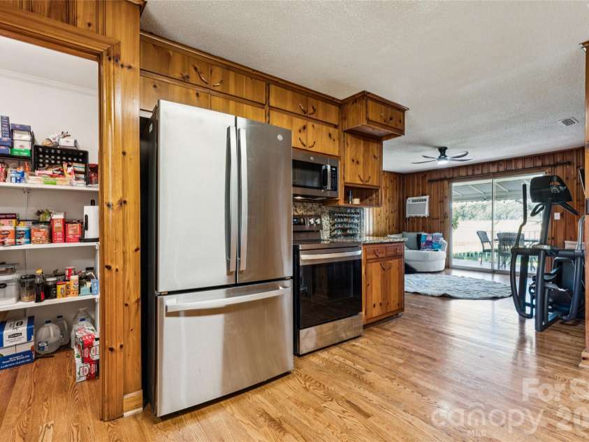 2820 Wright Avenue, Salisbury, NC 28147.  MLS# CAR4437953, YatesRealty ID 59141. 