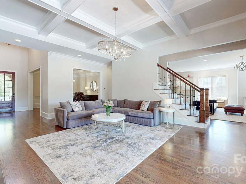 819 Beauhaven Lane, Waxhaw, NC 28173.  MLS# CAR4242522, YatesRealty ID 5915. Open Floorplan with Natural Light Throughout the Home