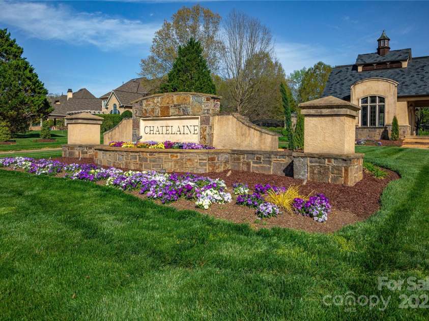 819 Beauhaven Lane, Waxhaw, NC 28173.  MLS# CAR4242522, YatesRealty ID 5915. Welcome to Prestigious CHATELAINE